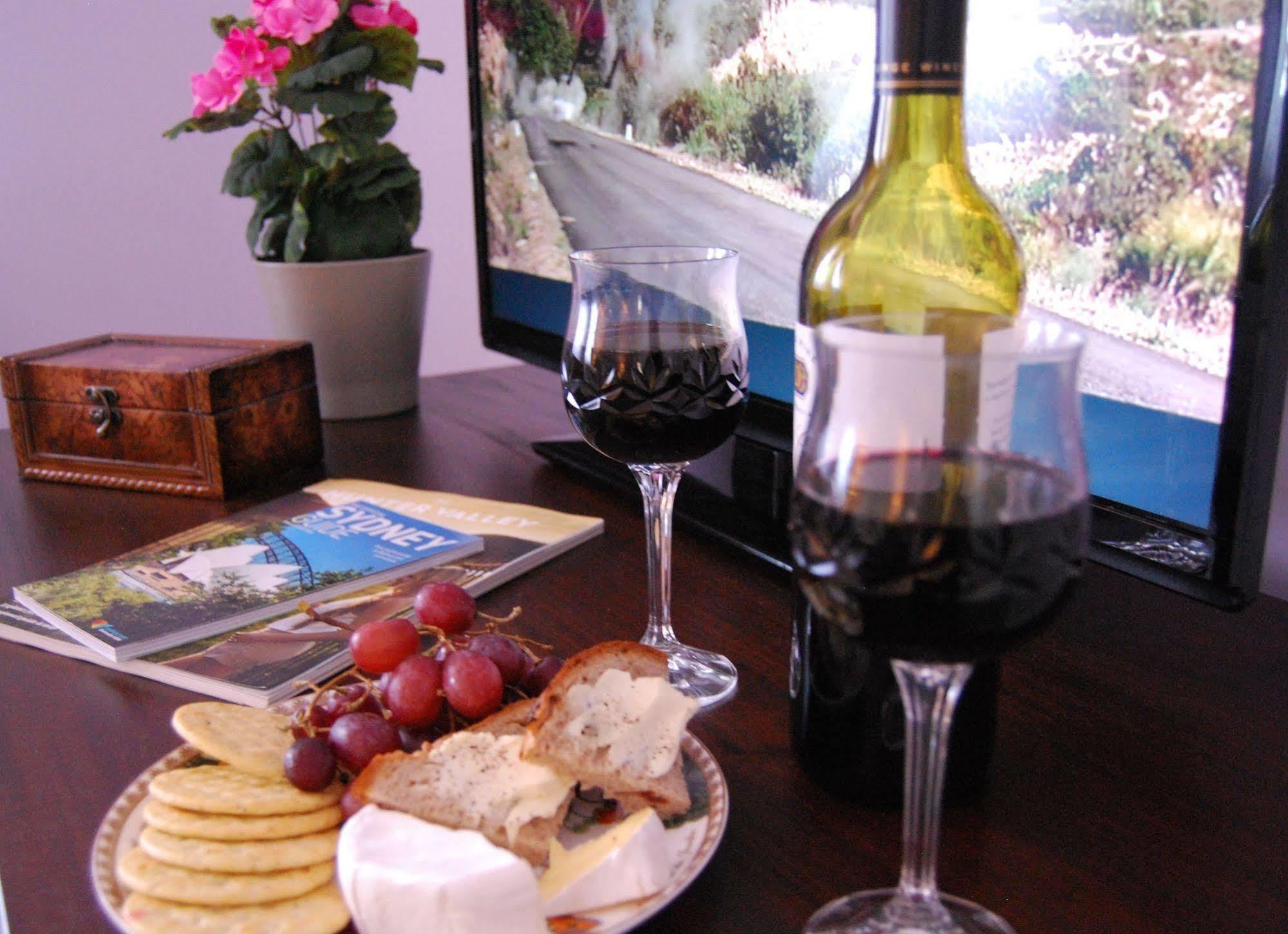 Cutmore Cottages - Meurants Manor Stanhope Gardens 外观 照片